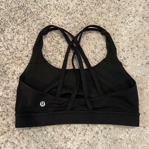 Black lululemon “energy” sports bra